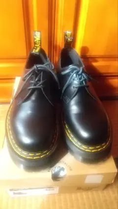 ドクターマーチン 1461 QUAD ダブルステッチ 3ホール JADON