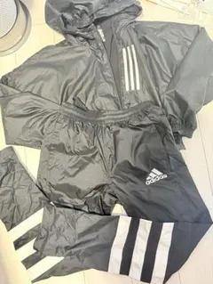 adidas ブラックウィンドブレーカー Sサイズ セットアップ