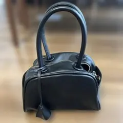 Item thumbnail for item ba216886-c499-4932-8f2d-c0947128a23d