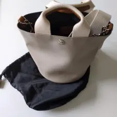 TOPKAPIベージュ 合成皮革 ショルダーバッグ 内袋付き