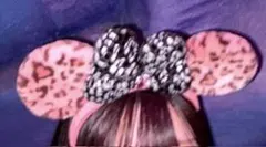 ディズニー ヒョウ柄カチューシャ ピンク ミニー