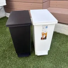 ニトリ 20L ペダルペール ゴミ箱 2個セット ホワイト ブラッのサムネイル