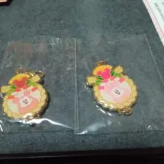 2023年ディズニーストア　新春くじミッキーとミニーチャームセット