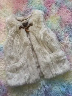 サイズ5/6(116cm) ZARA Girlsフェイクファーベスト
