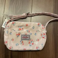 Cath Kids 花柄ショルダーバッグ　タグ付き