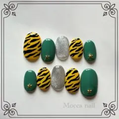 【602】ラムちゃんネイル 虎 ハロウィン ネイルチップ ゼブラ アニマル柄