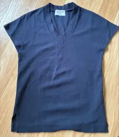 ブラックバイマウジー　ネイビー Vネック Tシャツ　フリーサイズのサムネイル