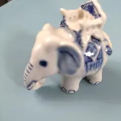 タイ　陶器　置物　象　ミニチュア　インテリアのサムネイル