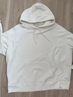 PUMA アイボリーカラーパーカー　USサイズS