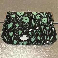 【特価】marimekko マリメッコ　がま口　ポーチのサムネイル