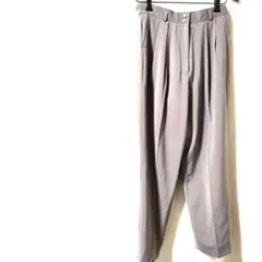 4226K○テーパードパンツ スラックス　11AR グレージュ センタープレス