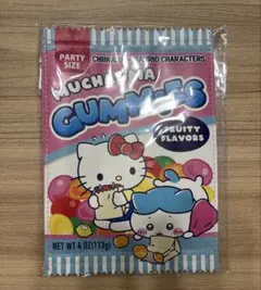 ちいかわ×サンリオ スーパーマーケットなスナックポーチ（ハチワレとハローキティ）