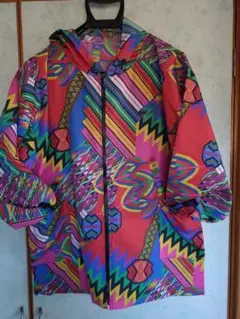 カラフル幾何学模様フード付き農作業用ヤッケ