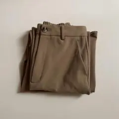 GU ベージュ カットソースラックス Sサイズ