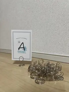 ウェディング テーブルナンバー　A〜J 金属製のカードスタンド20個