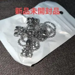 【新品未開封品】シルバー クロス ペンダント ネックレス　チェーン　デザイン