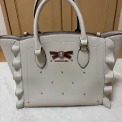 サマンサベガ リボンスタッズフラッター 小 オフホワイト