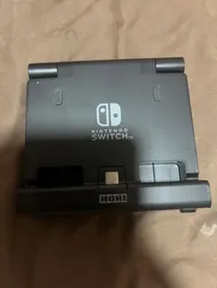 Nintendo Switchテーブルモード専用ポータブルUSBハブスタンド
