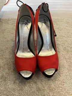 ジュゼッぺザノッティ　パンプス ヒール