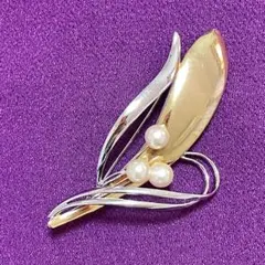 ブローチ　葉の形 ブローチ パール付き　ビンテージブローチ