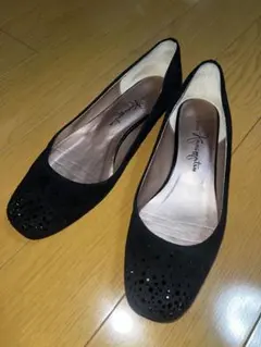 銀座かねまつ　ブラック　フラットシューズ