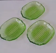 昭和レトロ　ガラス小皿　３枚セット