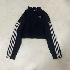 アディダス　adidas トラックジャケットトラックトップ　クロップド丈ブルゾン