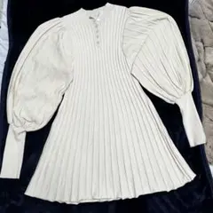 ボリューム袖 リブ編みニットトップス チュニック丈 ベージュ