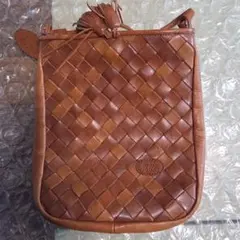 IBIZA 編み込みレザーショルダーバッグ