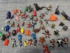 ウルトラマン、メガレンジャーなどのフィギュアセット
