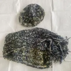 Dora Tolle ニットキャップとマフラーセット