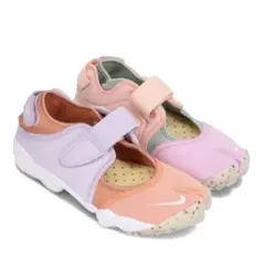 NIKE AIR RIFT ピンク ドット柄 スニーカー 25cm - メルカリ