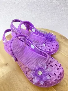 《新品未使用》 キッズ サンダル お花模様 19cm