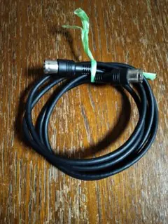 【中古】コンパクトVGA分配器 VGA-201K19-350 VGA-201K【コンパクトVGA分配器（2分配）】場所をとらない