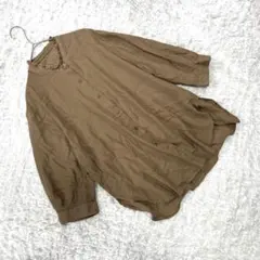 美品【アースミュージック】（F）フリルシャツ ブラウン 長袖 綿100% 秋冬