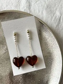 ハートのピアス（ブラウン）ハンドメイド　No.1