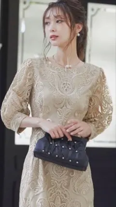 niana 刺繍レース バックリボン パーティードレス　Mサイズ