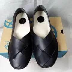 Item thumbnail for item 0a249f12-1a84-4491-bf6d-f3cc9ff86db2