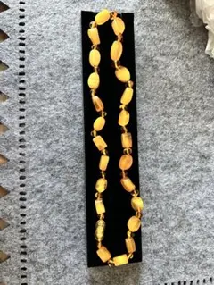 琥珀　ロイヤルアンバー　ネックレス