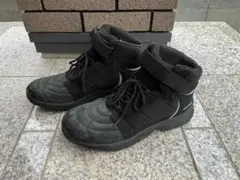 Item thumbnail for item 8d5e9600-979d-4cb0-aca5-54b62d013bb0