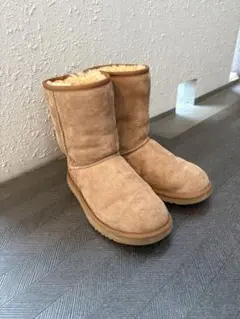 ベージュ ブーツ