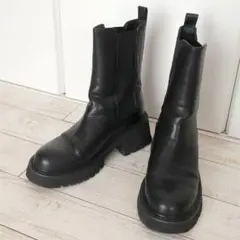 ミドルブーツ　黒　ブラック　厚底ブーツ　ショート　コスプレ　衣装　Ｍ