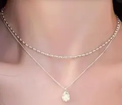 チェーンネックレス＆ドロップ型ペンダント