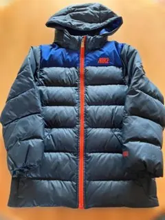 NIKE ダウンジャケット キッズ Sサイズ