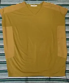 KBF Vネック Tシャツ　マスタード
