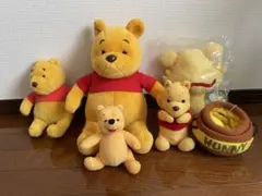 プーさん4体、カネゴンのぬいぐるみ プーさん4体、カネゴンのぬいぐるみ - メルカリ
