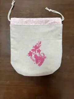 【ハンドメイド】可愛い花刺繍巾着袋 　手刺繍
