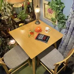 Sale デザイナーズ　コンパクト　ダイニングテーブル　美品　新生活 2人のサムネイル