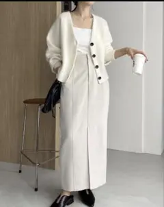 新品未使用 カプリシューレマージュ バイアススカート オフホワイト 新品未使用 カプリシューレマージュ バイアススカート オフ