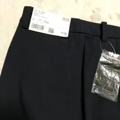 【新品タグ付】ユニクロ　UNIQLOスマートアンクルパンツ 　Ｌサイズ　紺